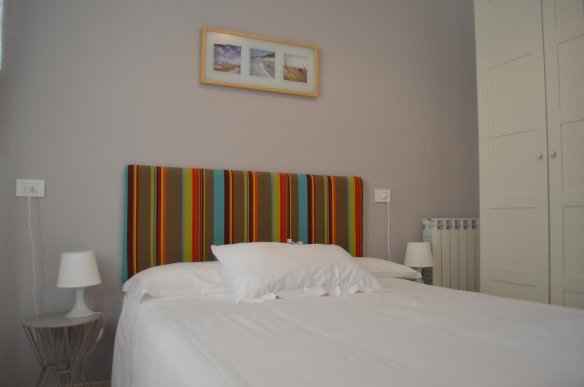 Hotel Spot Вараце Стая снимка