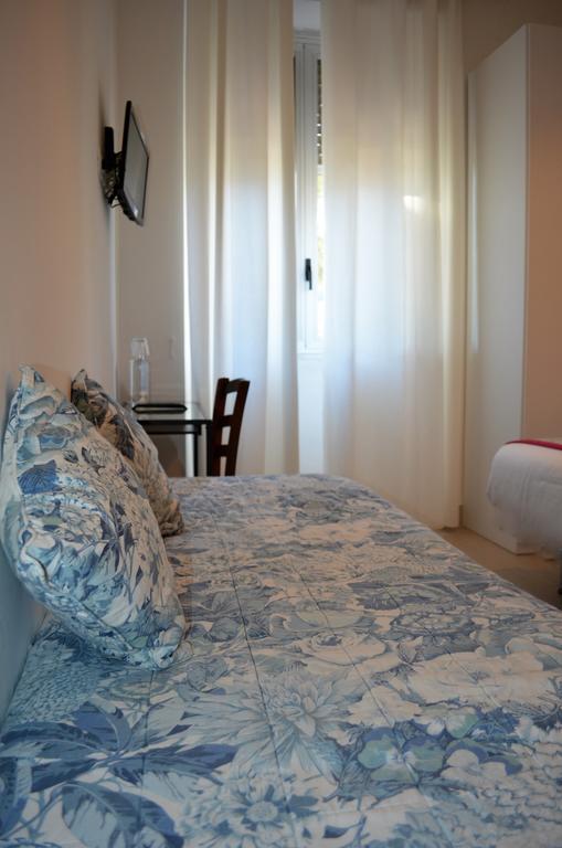 Hotel Spot Вараце Стая снимка
