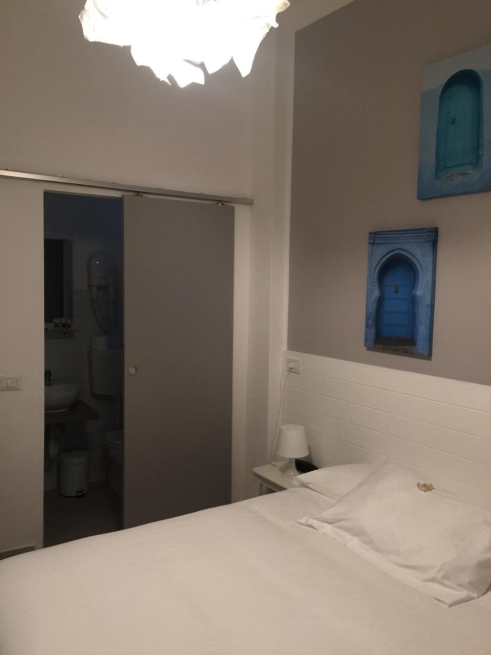 Hotel Spot Вараце Екстериор снимка